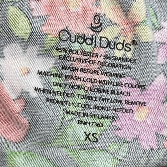 CUDDL DUDS Women’s Size XS Black Floral Pajamas cropped pant pajama set NWT - Picture 9 of 11